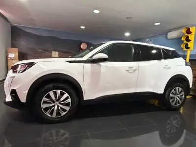 Peugeot 2008 2021 - 206114km
