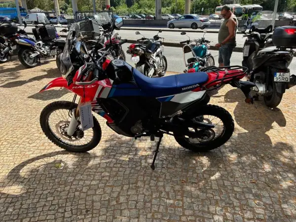 Honda CRF 100F 2025 - 6600 EUR, 485 km - AUTO.MOTO.pt - 485km - foto 3 de 14
