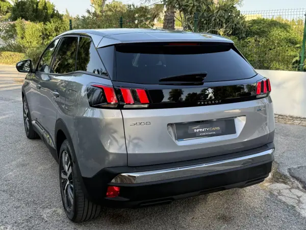 Peugeot 3008 2022 - 26699 EUR, 50000 km - AUTO.MOTO.pt - 50000km - foto 10 de 21