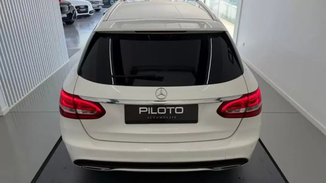 Mercedes-Benz C 220 2016 - 23990 EUR, 157844 km - 157844km - foto 28 de 30