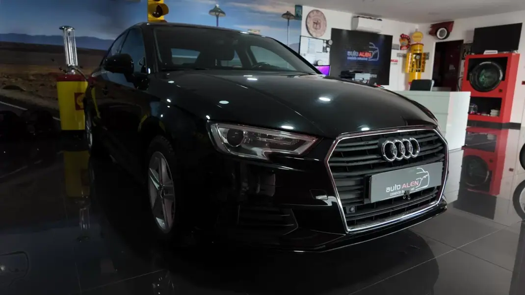 Audi A3 Limousine 2017 - 20500 EUR, 61500 km - AUTO.MOTO.pt - 61500km - foto 7 de 21