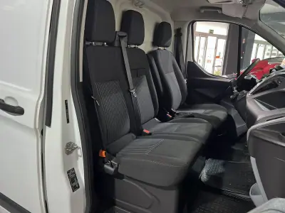 Ford 2014 - 14800 EUR, 166748 km - AUTO.MOTO.pt - 166748km - foto 13 de 18