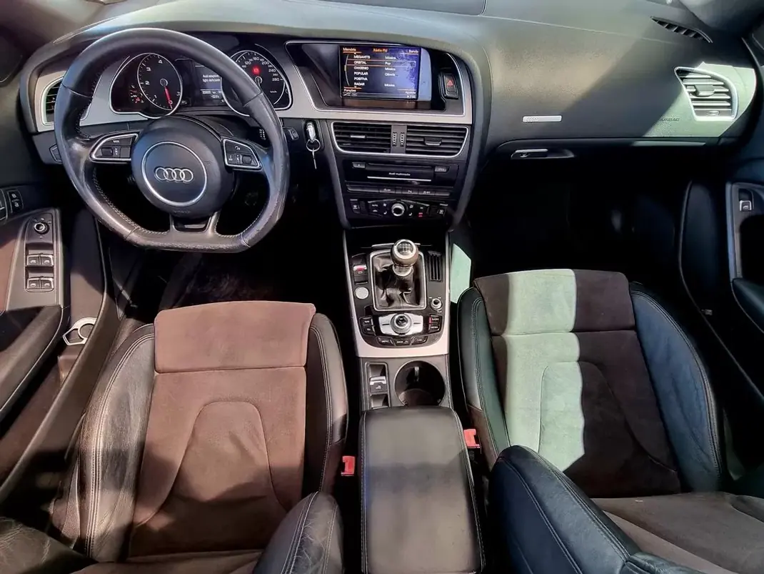 Audi A5 Cabrio 2013 - 14900 EUR, 233000 km - 233000km - foto 10 de 20