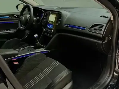 Renault Mégane 2018 - 14750 EUR, 159480 km - 159480km - foto 9 de 35