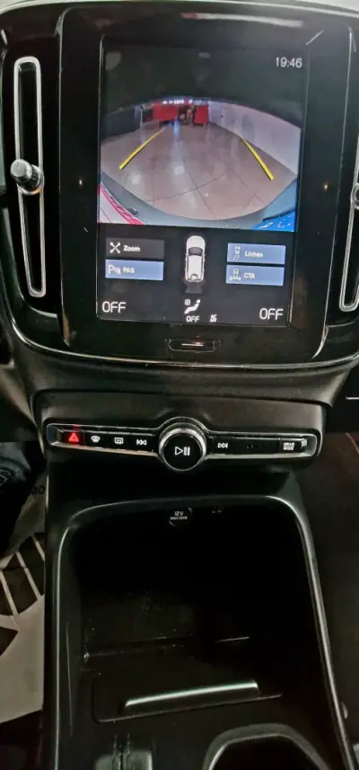 Volvo XC 40 2021 - 23950 EUR, 102307 km - 102307km - foto 27 de 64
