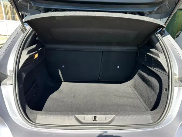 Peugeot 308 2022 - 21900 EUR, 30261 km - AUTO.MOTO.pt - 30261km - foto 28 de 28