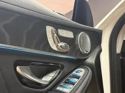 Mercedes-Benz GLC 350 2018 - 35990 EUR, 125987 km - AUTO.MOTO.pt - 125987km - foto 20 de 22