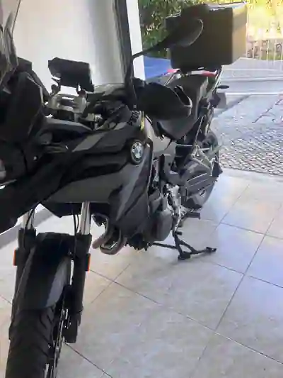 BMW F 800 GS Triple Black 2025 - 12400 EUR, 350 km - 350km - foto 2 de 15