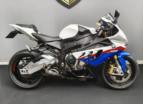 BMW S 1000 RR 2011 - 10500 EUR, 63000 km - AUTO.MOTO.pt - 63000km - foto 4 de 29