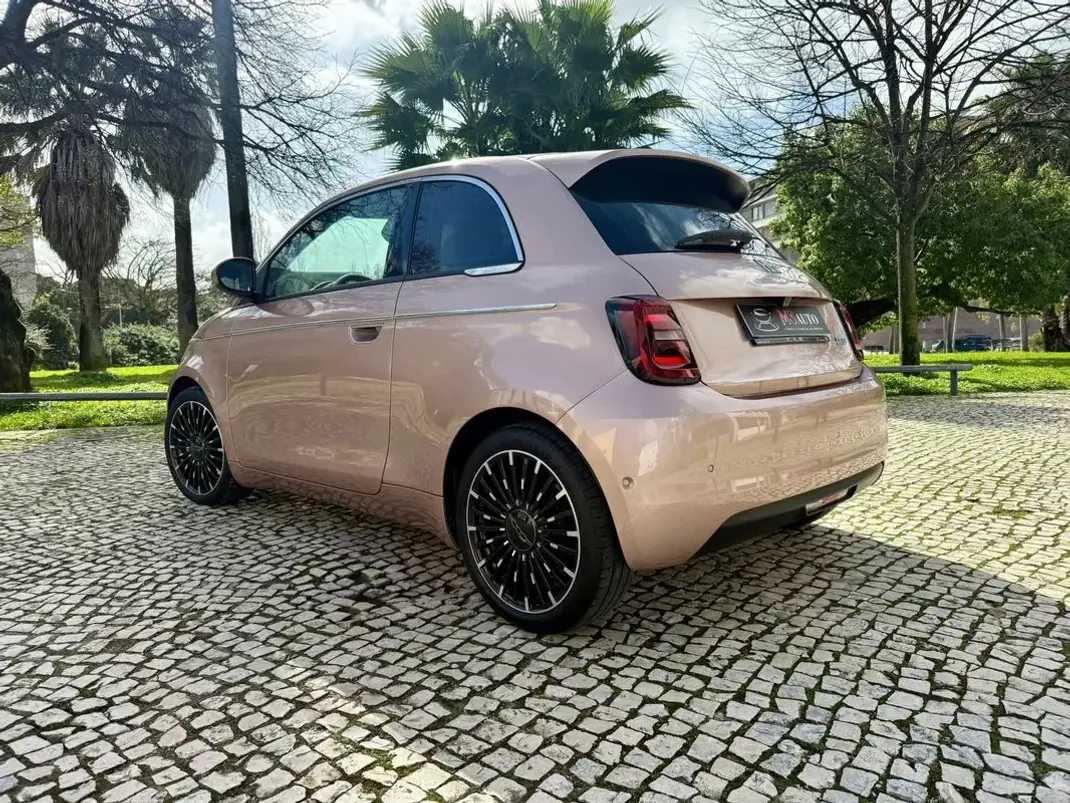 Fiat 500 3 + 1 2023 - 21990 EUR, 11350 km - AUTO.MOTO.pt - 11350km - foto 21 de 43