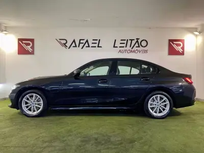 BMW 320 2024 - 34500 EUR, 28000 km - AUTO.MOTO.pt - 28000km - foto 10 de 41