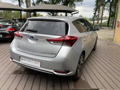Toyota Auris 2016 - 16750 EUR, 90000 km - AUTO.MOTO.pt - 90000km - foto 4 de 21