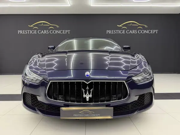 Maserati Ghibli 2014 - 36950 EUR, 112382 km - AUTO.MOTO.pt - 112382km - foto 13 de 50