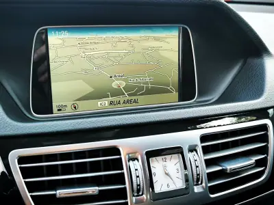 Mercedes-Benz E 250 2013 - 12950 EUR, 369000 km - AUTO.MOTO.pt - 369000km - foto 28 de 41