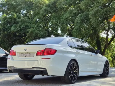 BMW 535 2011 - 21000 EUR, 222000 km - AUTO.MOTO.pt - 222000km - foto 17 de 20