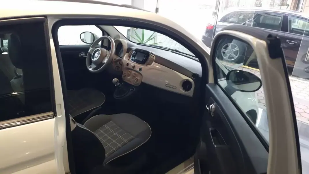 Fiat 500 2018 - 8500 EUR, 124535 km - AUTO.MOTO.pt - 124535km - foto 15 de 23