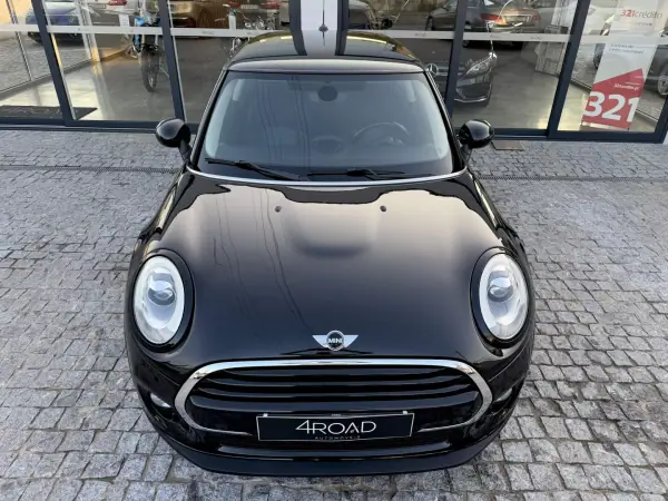MINI One 2016 - 11900 EUR, 133000 km - AUTO.MOTO.pt - 133000km - foto 13 de 86