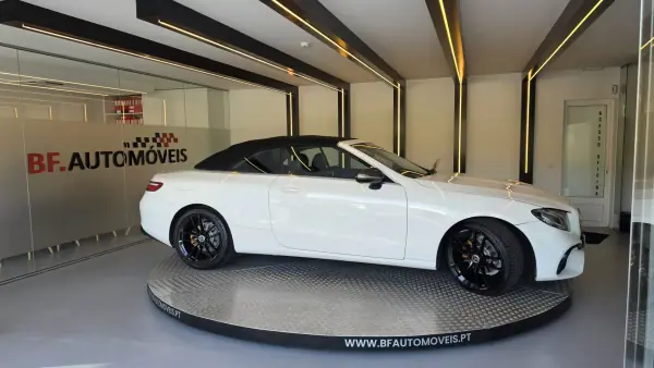 Mercedes-Benz E 220 2018 - 39500 EUR, 130496 km - AUTO.MOTO.pt - 130496km - foto 9 de 60
