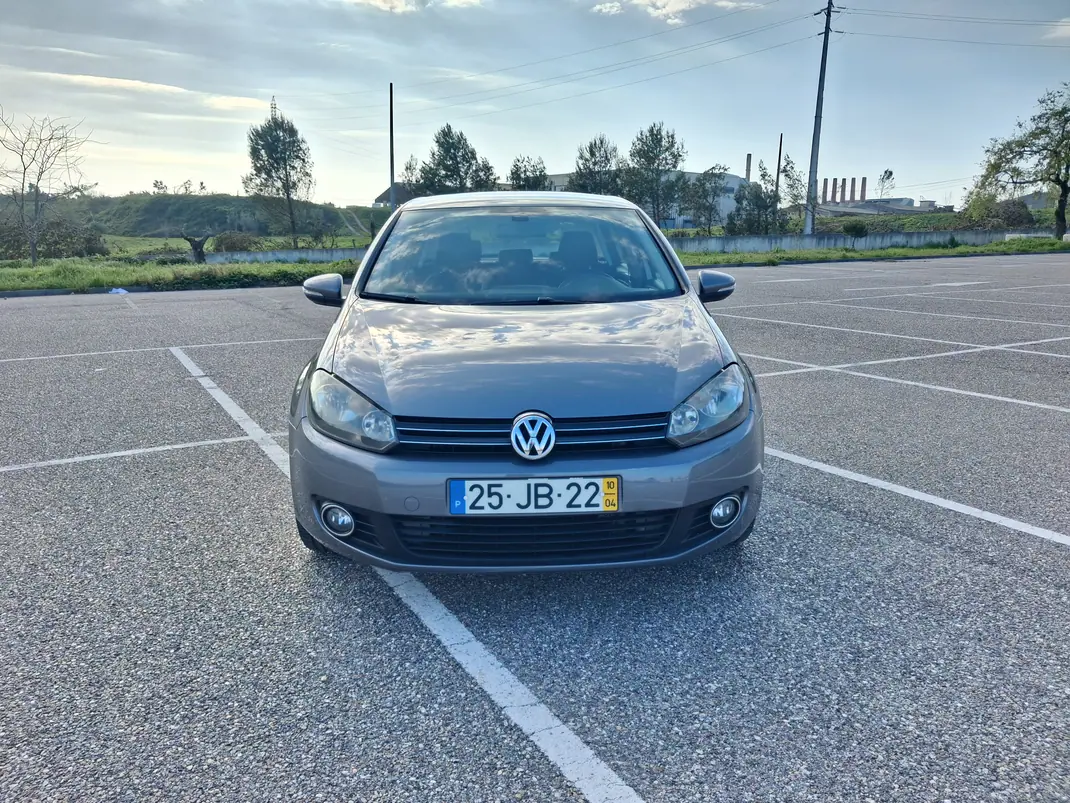 Volkswagen Golf 2010 - 6999 EUR, 195500 km - AUTO.MOTO.pt - 195500km - foto 3 de 20