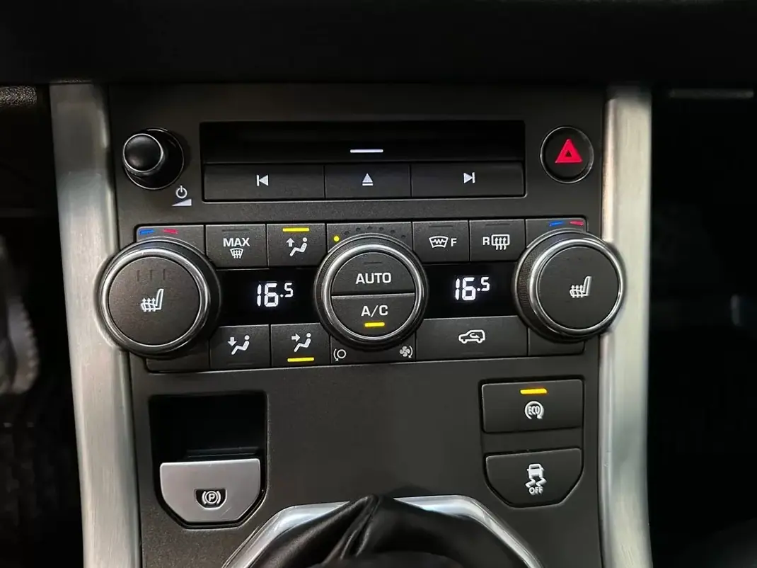 Land Rover Range Rover Evoque 2013 - 14800 EUR, 334000 km - AUTO.MOTO.pt - 334000km - foto 17 de 20