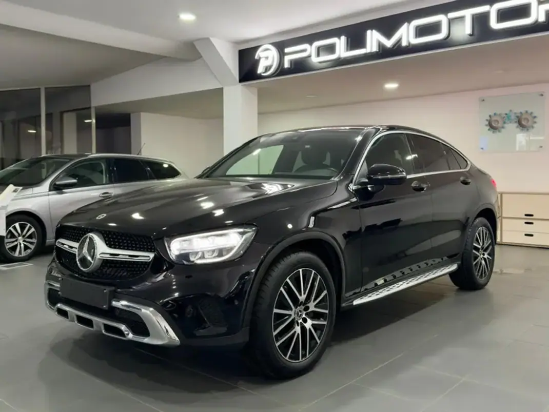 Mercedes-Benz GLC 300 2021 - 49500 EUR, 117200 km - 117200km - foto 3 de 21