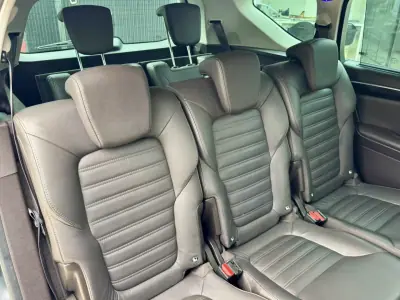 Renault Espace 2018 - 17999 EUR, 108000 km - 108000km - foto 15 de 19