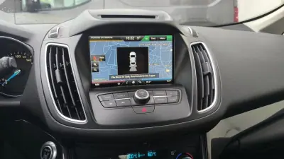 Ford C-Max 2015 - 10700 EUR, 168000 km - AUTO.MOTO.pt - 168000km - foto 5 de 16