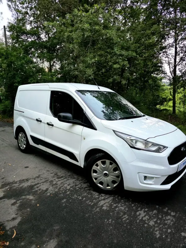 Ford Transit Connect 2019 - 11990 EUR, 144000 km - AUTO.MOTO.pt - 144000km - foto 10 de 27