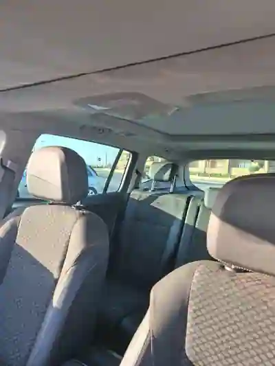 Opel Zafira 2016 - 7000 EUR, 255000 km - AUTO.MOTO.pt - 255000km - foto 7 de 8