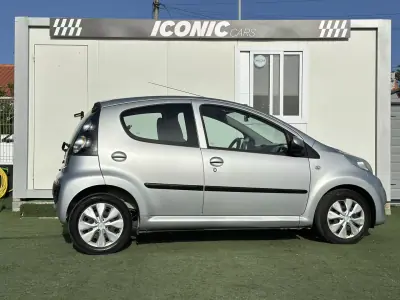Citroën C1 2010 - 5490 EUR, 159000 km - AUTO.MOTO.pt - 159000km - foto 6 de 26