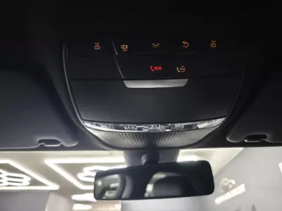 Mercedes-Benz C 220 2018 - 30950 EUR, 102676 km - AUTO.MOTO.pt - 102676km - foto 45 de 47