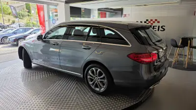 Mercedes-Benz C 180 2017 - 19900 EUR, 83139 km - AUTO.MOTO.pt - 83139km - foto 20 de 53