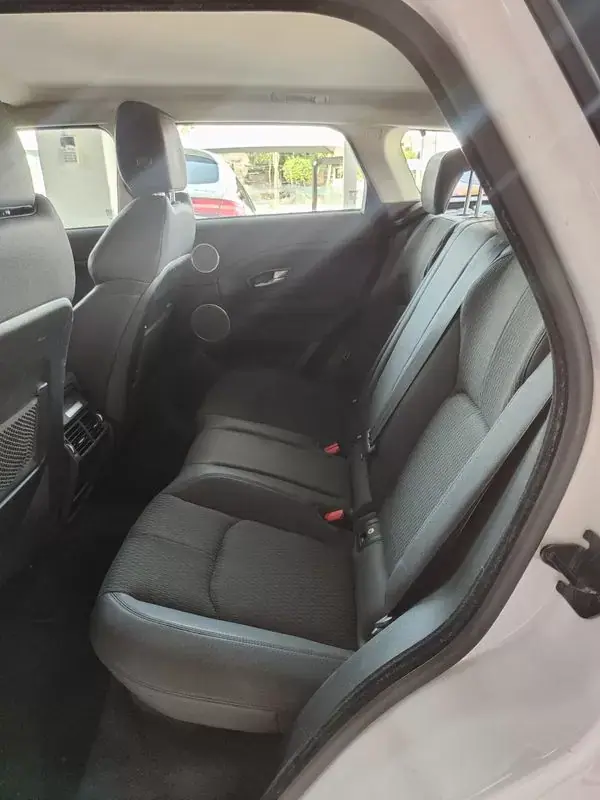 Land Rover Range Rover Evoque 2016 - 22750 EUR, 86400 km - AUTO.MOTO.pt - 86400km - foto 14 de 35