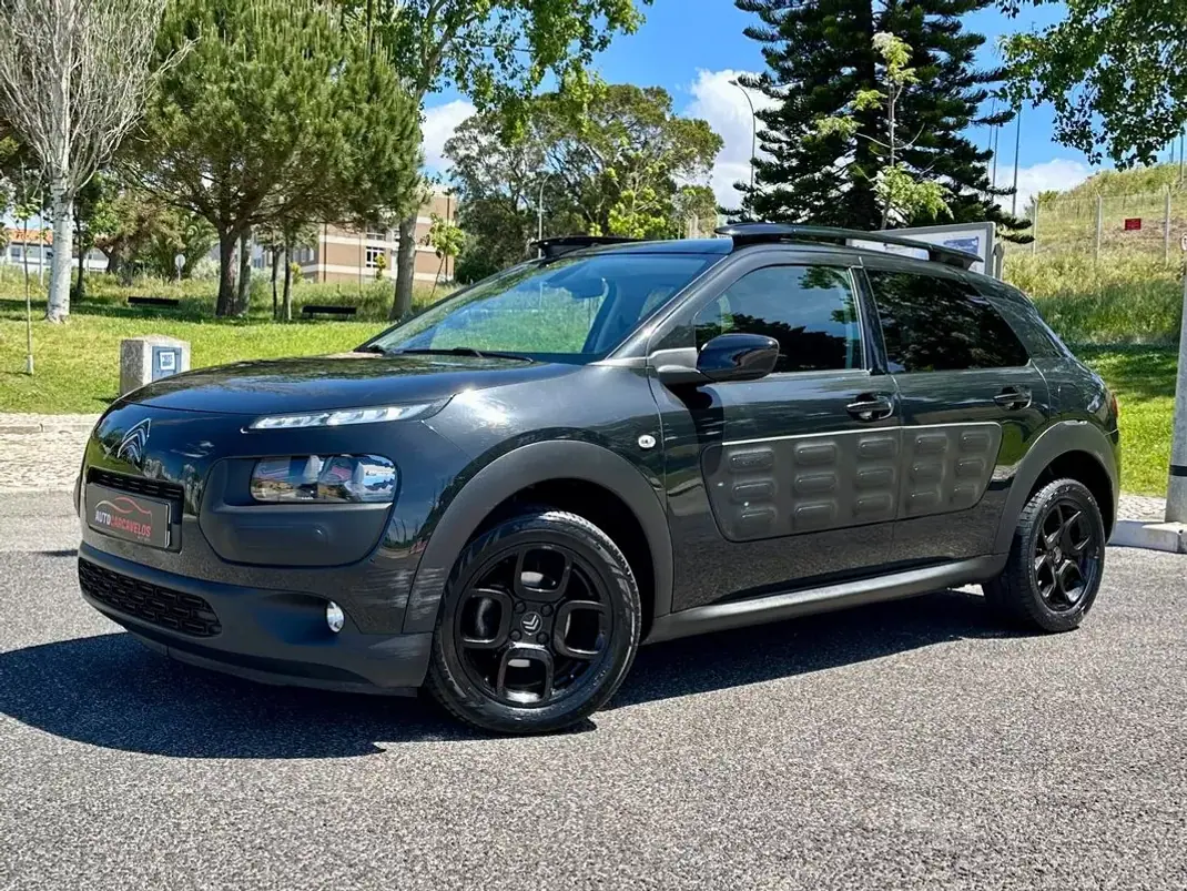 Citroën C4 Cactus 2018 - 9870 EUR, 89500 km - AUTO.MOTO.pt - 89500km - foto 1 de 47
