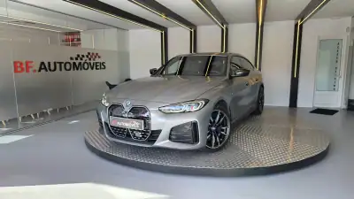 BMW i4 2022 - 55900 EUR, 33929 km - AUTO.MOTO.pt - 33929km - foto 13 de 65