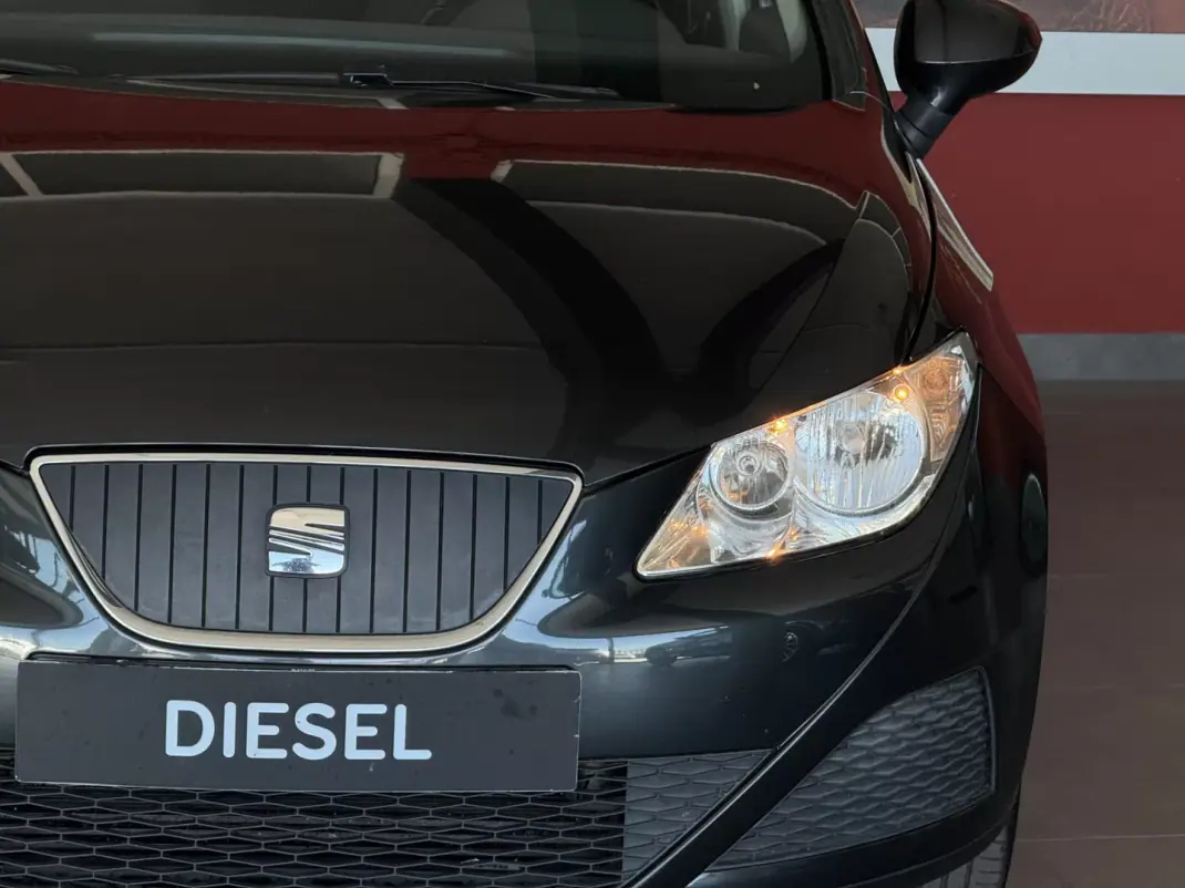 SEAT Ibiza 2009 - 7990 EUR, 126845 km - 126845km - foto 4 de 20