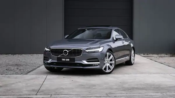 Volvo S90 2016 - 24750 EUR, 266000 km - AUTO.MOTO.pt - 266000km - foto 4 de 50