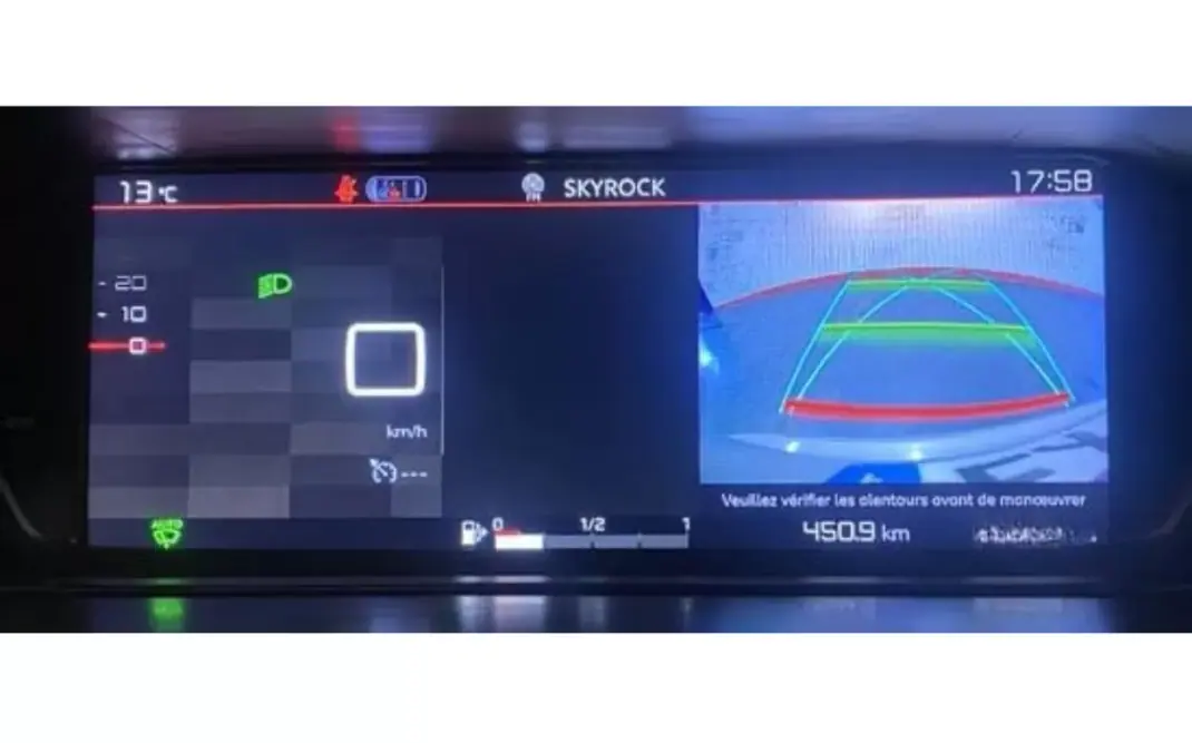 Citroën C4 2018 - 14690 EUR, 95420 km - AUTO.MOTO.pt - 95420km - foto 16 de 16