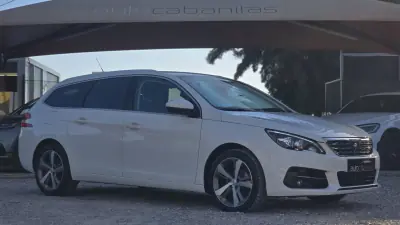Peugeot 308 SW 2018 — foto 6 de 23