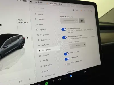 Tesla Model 3 2022 - 29500 EUR, 56000 km - AUTO.MOTO.pt - 56000km - foto 36 de 42