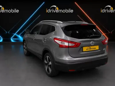 Nissan Qashqai 2016 - 13500 EUR, 179900 km - 179900km - foto 8 de 22