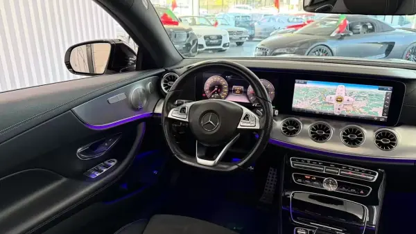 Mercedes-Benz E 220 2018 - 41990 EUR, 92427 km - AUTO.MOTO.pt - 92427km - foto 19 de 34