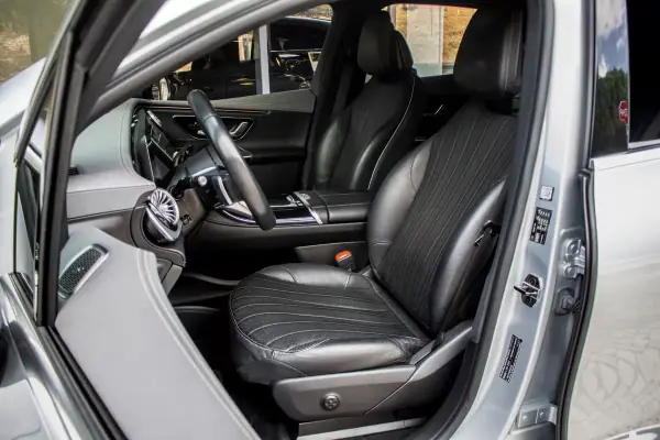 Mercedes-Benz EQE 2024 - 64750 EUR, 46361 km - AUTO.MOTO.pt - 46361km - foto 27 de 45