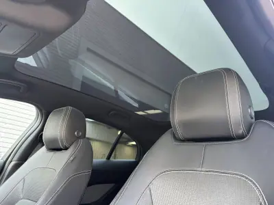 Jaguar I-Pace 2018 - 27900 EUR, 113000 km - AUTO.MOTO.pt - 113000km - foto 41 de 59