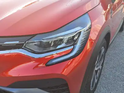 Renault Captur 2022 - 17990 EUR, 86130 km - AUTO.MOTO.pt - 86130km - foto 4 de 51