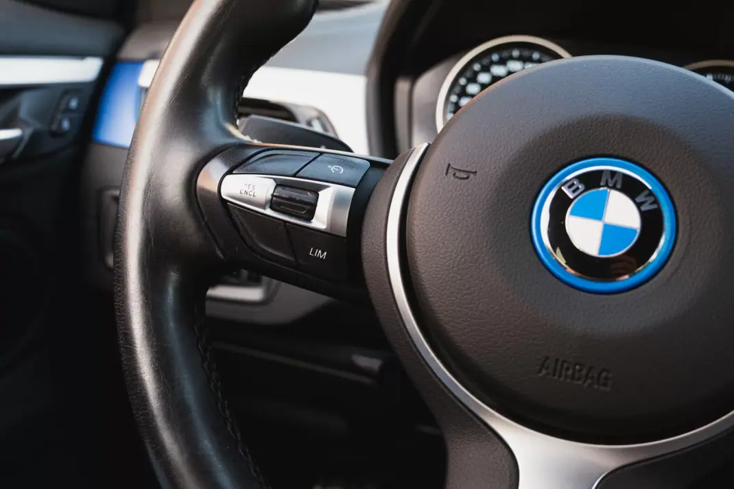 BMW X1 2022 - 28490 EUR, 133410 km - AUTO.MOTO.pt - 133410km - foto 10 de 24