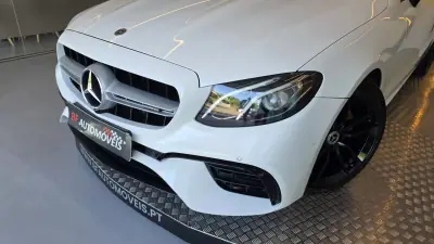 Mercedes-Benz E 220 2018 - 39500 EUR, 130496 km - AUTO.MOTO.pt - 130496km - foto 26 de 60