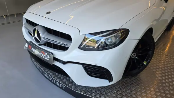 Mercedes-Benz E 220 2018 - 39500 EUR, 130496 km - AUTO.MOTO.pt - 130496km - foto 26 de 60