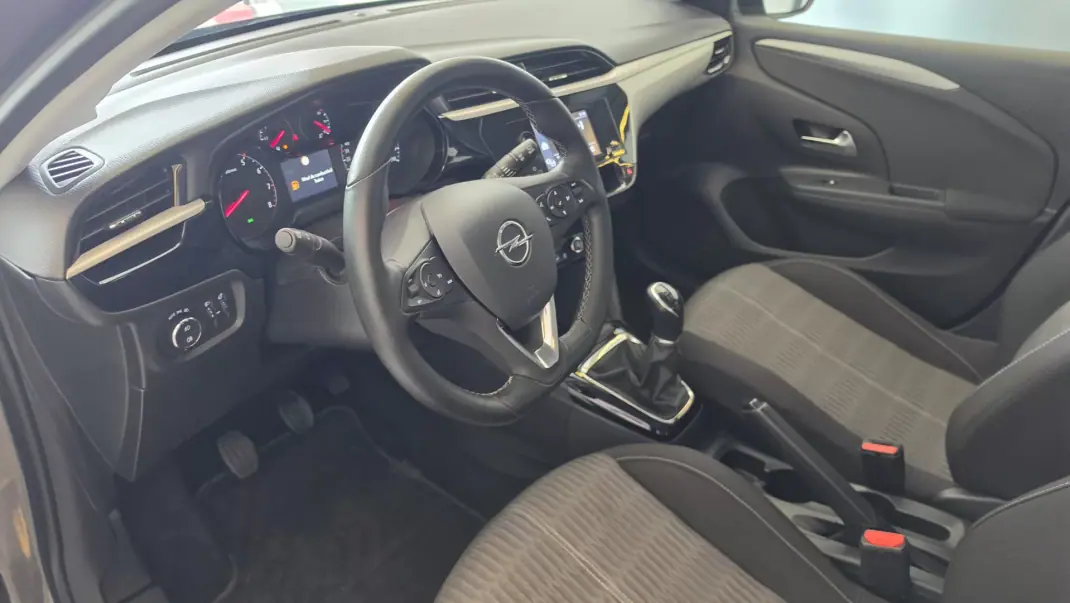 Opel Corsa 2020 - 10490 EUR, 84220 km - AUTO.MOTO.pt - 84220km - foto 35 de 53