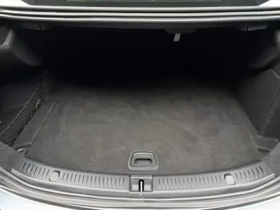 Mercedes-Benz E 220 2016 - 22900 EUR, 249575 km - AUTO.MOTO.pt - 249575km - foto 10 de 15